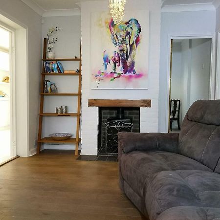 Easytoostay Paygate Cottage Brenchley Dış mekan fotoğraf