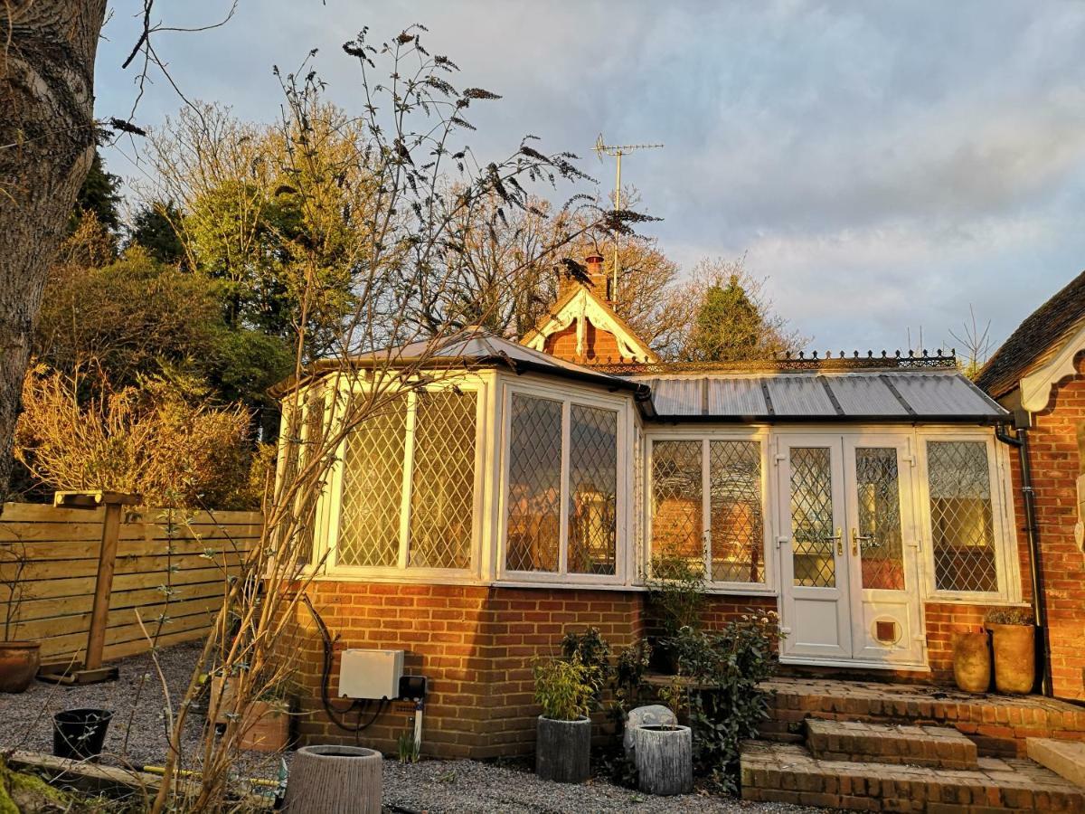 Easytoostay Paygate Cottage Brenchley Dış mekan fotoğraf